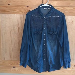 Cato Woman blue denim western lace shacket shirt blouse size 18/20W